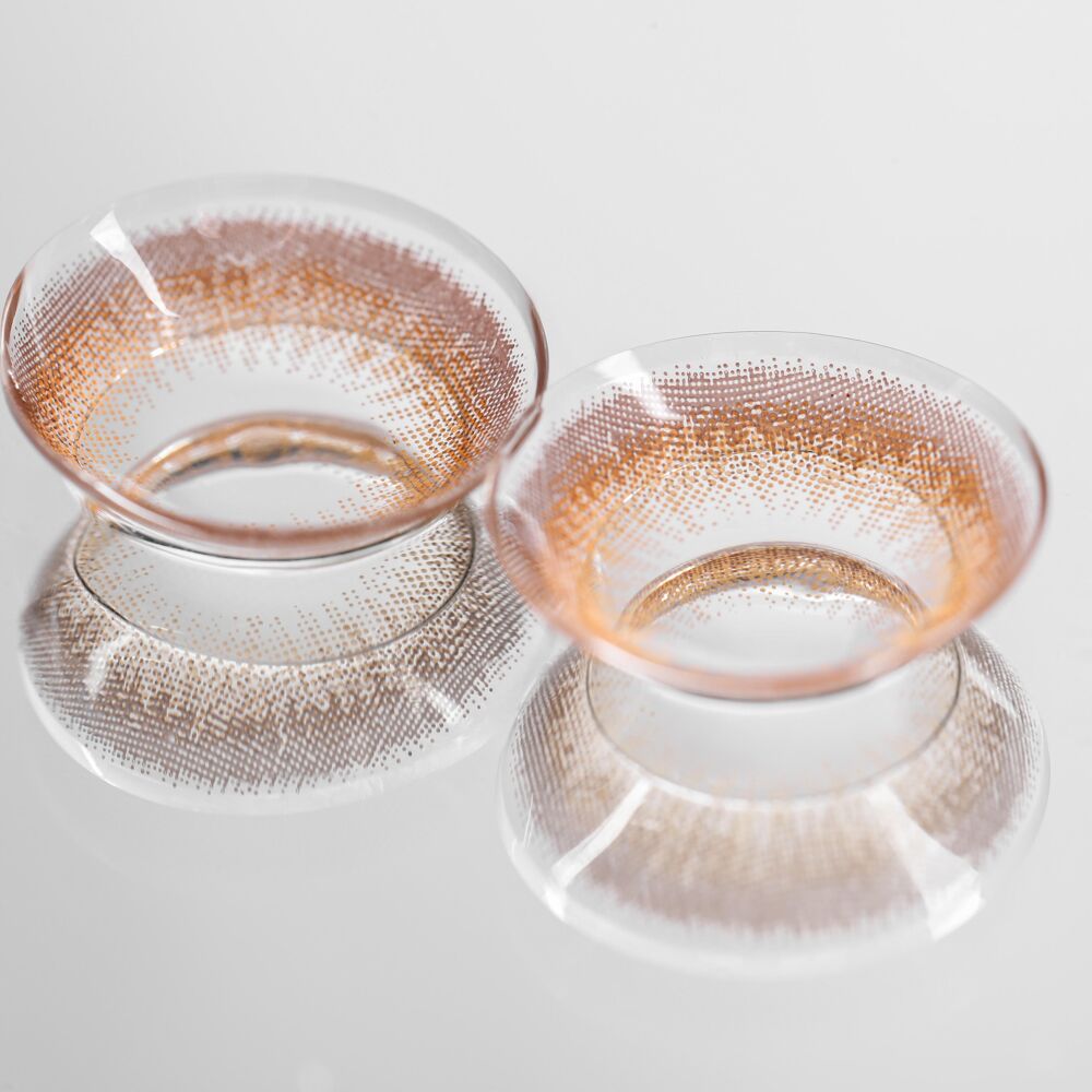 lentille de contact mensuelle
